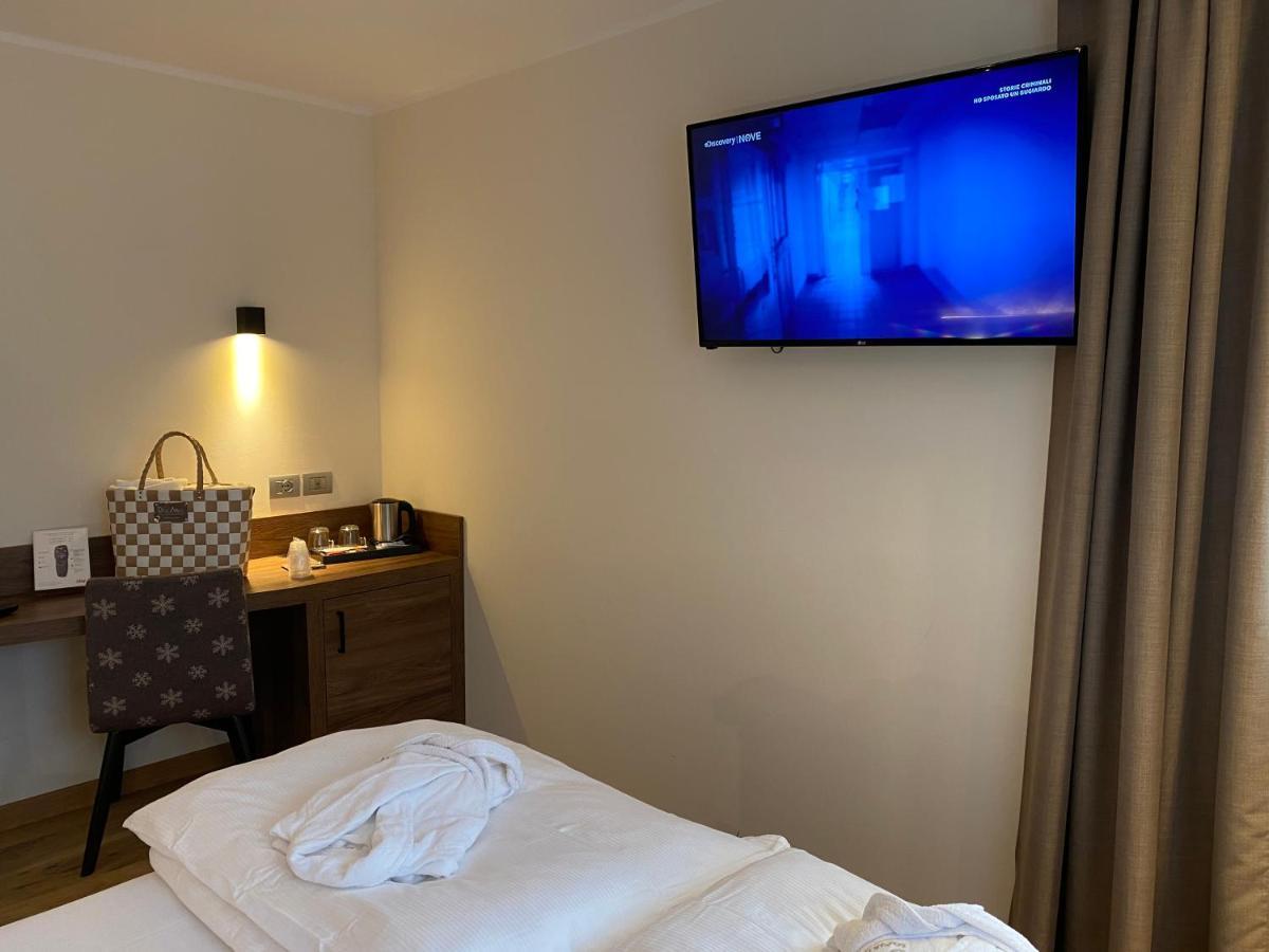 Dolomeet Boutique Hotel Hotel
