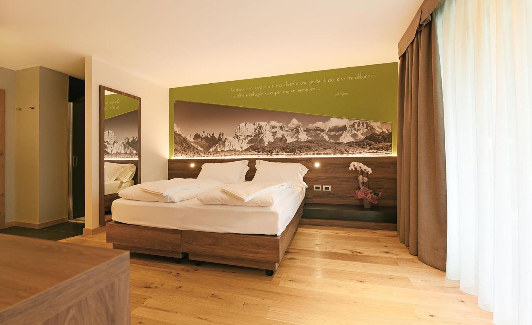Hotel Dolomeet Boutique Hotel 4*